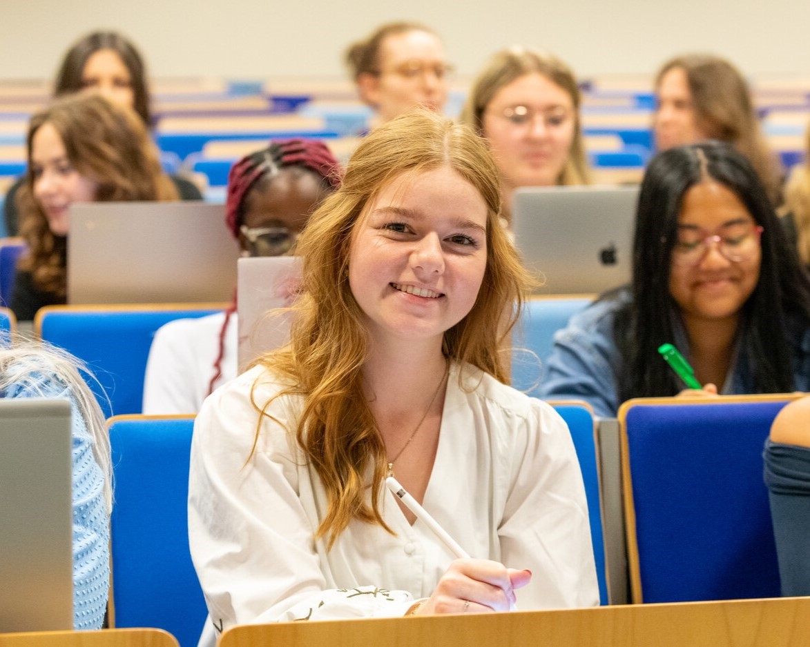 Hbo Commerciële Economie | Fontys